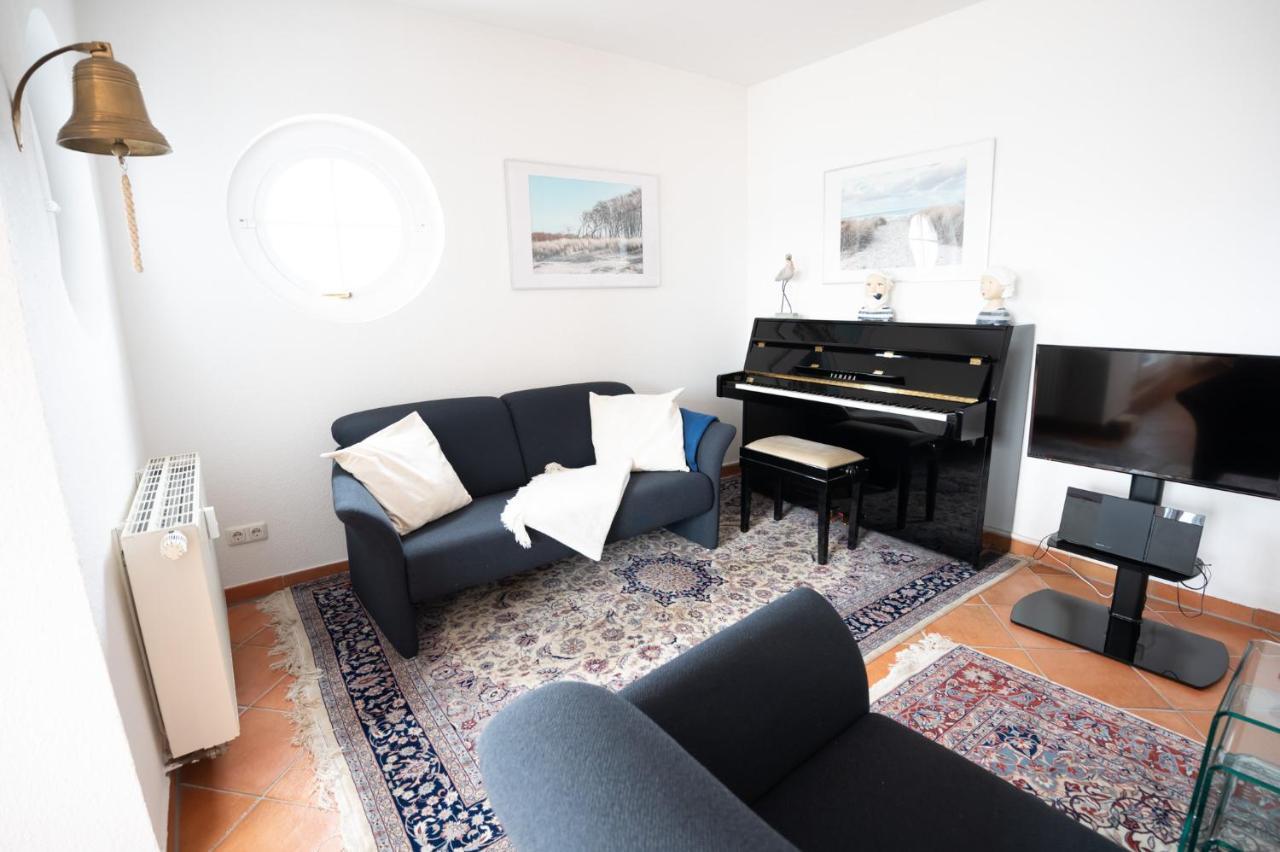Villa Duene Mit Grosser Sonnenterrasse, Kamin, Wlan Und Tiefgarage Fuer 2-4 Personen Ostseebad Kühlungsborn Kültér fotó
