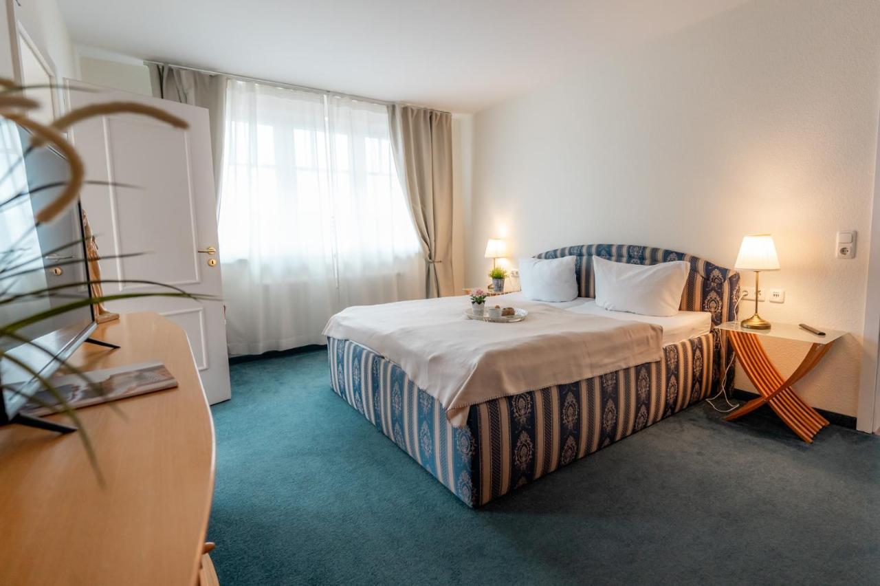 Villa Duene Mit Grosser Sonnenterrasse, Kamin, Wlan Und Tiefgarage Fuer 2-4 Personen Ostseebad Kühlungsborn Kültér fotó